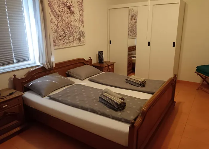 Apartman Moreta - Luce Mit Terrasse By Interhome